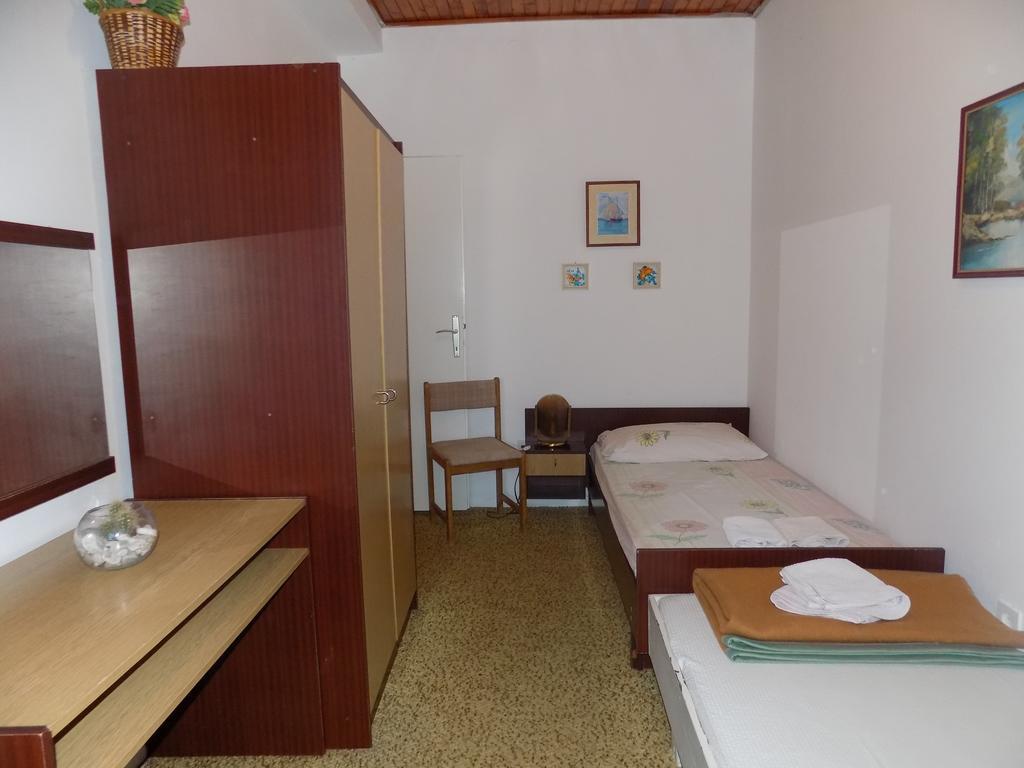 Borovik Guest House Živogošće 外观 照片